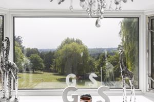 Photo 25- click for photo gallery